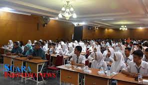 We did not find results for: Kementerian Esdm Berikan Program Sertifikasi Industri Smk Migas Cepu Suara Indonesia News