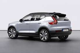Volvo Xc40 Recharge P8 Awd In Glacier Silver In 2020 Volvo Concept Cars Vintage Suv