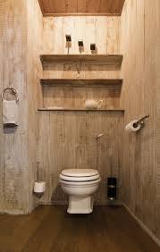 pin op hangtoilet