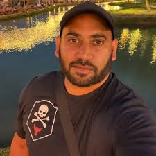 This week I officially say bye to two things that have been a true  highlight in my career: sales and BigCommerce.