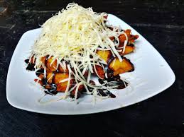 8 buah pisang kepok (potong2) 8 sdm terigu (saya pakai kunci). Pisang Goreng Kece Coklat Keju Legendaris Ayokulineri