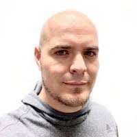 Wendy Henn's Instagram, Twitter & Facebook