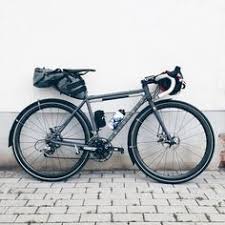 An Adventure A Day Radfahren Crossbike Und Fahrrad