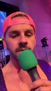 Imagine her ex’s reaction when they see this 😂👋