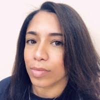 Karen Lora's Instagram, Twitter & Facebook