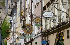 Finden sie das passende haus in salzburg (stadt) bei immoscout24. Getreidegasse Platze Strassen In Salzburg Salzburg Info