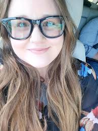 I got some new prescription glasses. RayBan has Meta Smart Glasses! Now at  the JMA's I can take a picture of the crowd from my glasses, technology is  insaneeee. 🤯 Also really