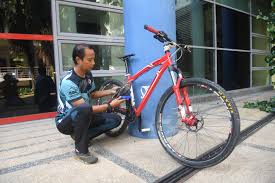 Bikes gallery bicycle shop is one of the established authorised giant bike shop in ipoh. Mtb Bicycle Pedal With Magnetic Locksystem Enhances Riders Safety Universiti Putra Malaysia