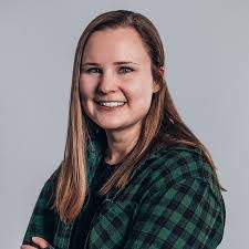 Sarah Brockman's Instagram, Twitter & Facebook