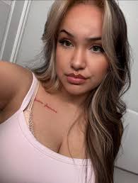 🔥 Sporty girl chasing adrenaline 🏃‍♀️ ➡️ Connect now:  https://cutt.ly/vttZ85Eg ⚽ Let's make life a thrilling match!