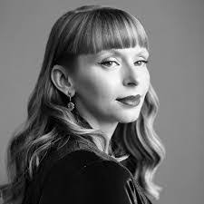 Betsy Mchugh's Instagram, Twitter & Facebook