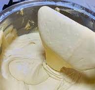 Mixing method for fluffy cake batter