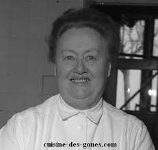 Les Meres Lyonnaises Cuisine Des Gones Cuisine Lyonnaise Cuisine Quenelles Cuisinier