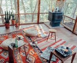 boho スタイルって何 いま注目のbohoインテリアコーディネートまとめ folk ボヘミアン インテリア カリフォルニア インテリア インテリア 家具