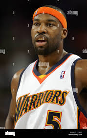 Baron davis golden state warriors hi-res stock photography and images