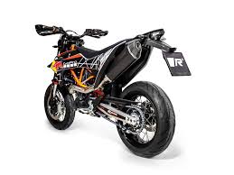For 2021, the ktm 690 smc r has some additional hardware, this comes in the form of a new specification of catalytic converter in. Remus Schalldampfer Fur 690 Enduro Smc Smc R Enduro R