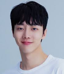 Lee Yoo Seop (이유섭)