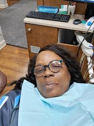 Ur bad kisser story🤲🏽 Mine :she broke my teeth😭