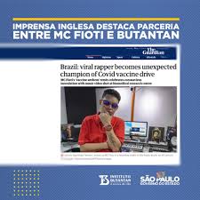 © butantan/twitter/15.jan.2021 o diretor do instituto butantan, dimas covas, e o funkeiro mc fioti o funkeiro mc fioti, autor da música bum bum tam tam, gravou um clipe para divulgar a vacina. Instituto Butantan Fotos Facebook