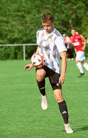 Fussball: Andre Knaus macht SV Dettingen den Garaus