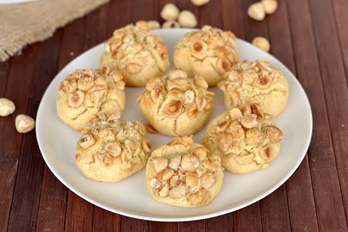 Hazelnut Cookies