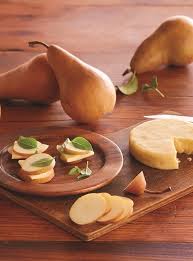 Fruit And Cheese Clubs From Harry David To Last All Year Long Pear Recipes Fruit Of The Month Fruit Delivery
