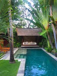 Enjoy A Refreshing Dip In The Privacy Of Your Own Villa Thanks Islaandsmithweddingdesign Luxury Pools Backyard Backyard Pool Designs Swimming Pools Backyard