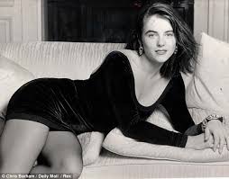 But don't forget lisa bonet and lenny kravitz. Tom Sizemore Reveals How Liz Hurley Would Kick Him Out Of Her Flat When When Hugh Grant Came To Town During Torrid 90s Affair Daily Mail Online
