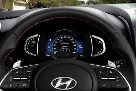 قدم طلبًا عبر الإنترنت أو اتصل بنا للحجز. Hyundai Creta 2021 ÙÙŠ Ø§Ù„Ø´Ø±Ù‚ Ø§Ù„Ø£ÙˆØ³Ø·