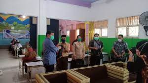 Jelasnya, pelet jarak jauh menggunakan media foto bisa saja dilakukan. Peserta Pelatihan Pembelajaran Jarak Jauh Medco E P Di Tarakan Terbitkan Buku Pedoman Pembelajaran Tematik