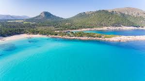 This beach is 20 minutes on foot from our hotel. Strand Cala Agulla Bei Cala Ratjada Im Norden Von Mallorca