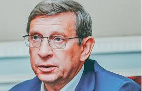 Russell Schuster's Instagram, Twitter & Facebook