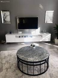 simetri ve duzene gosterilen ozen bu salon dekorasyonun odaginda ev gezmesi modern ic mekanlar bohem oturma odalari evler