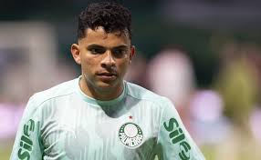 Bruno Rodrigues é deixado de lado por Abel Ferreira, mas Palmeiras segue sem receber oferta oficial