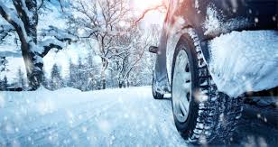 La saison hiver va bientôt commencer, amenant avec elle, froid, pluie mais aussi raclette, neige et donc ski ! Faudra T Il Obligatoirement Mettre Des Pneus Neige Pour Aller Dans Les Pyrenees Cet Hiver Actu Toulouse