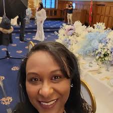 Behind the Scenes with the team for the Bridgerton Season 2 Wedding Style  Shoot 🥰 Vendors: The Albany Club (Venue & Catering) www.albanyclub.ca  Motion D Photography (Photographer) www.motiondphotography.com Lux Flower  Box (Flowers