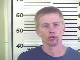 2 crashes, 2 police officers hurt