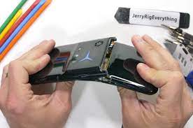Lenovo Legion Y90 gaming phone design ...