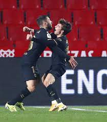 ¡ ¡muuuuuy buenas tardes a todos y bienvenidos a otra jornada de copa del rey en marca.com!! Granada Vs Barcelona Copa Del Rey Highlights Feb 3 2021