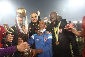 Последние твиты от al ahly sc 🇬🇧 (@alahlyenglish). This Is Al Ahly Sc S Kit Man Hareth 47th Year At The Club He Has Lifted That African Champions League Trophy More Than Anyone In History 9 Times Soccer