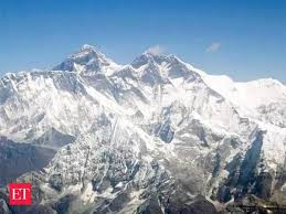 Mount Everest New Height Of Mount Everest 8 848 86 Metres Nepal China Joint Survey The Economic Times