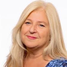 Marian Guidry's Instagram, Twitter & Facebook