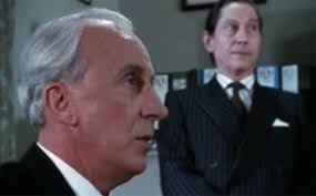 House of Cards (Review)