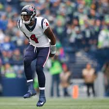 The raiders have struggled to generate a pass rush this year, and watson could pick them apart if also with the linebackers. Deshaun Watson Injury Reactions Nfl Players Shaken By Rookie S Injury Sbnation Com