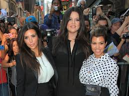 2007 this instantly iconic picture was taken at the very first keeping up with the kardashians viewing party—before kim had perfected her eyebrow shape. Kim Kardashian Net Worth Was Nothing Broke Before Reality Show Sheknows