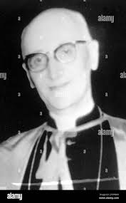 Leon etienne hi-res stock photography and images