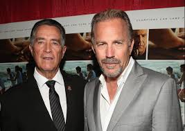 They have also lived in chula vista, ca and frontenac, mn. Legendary Cross Country Coach Jim White The Man Behind Mcfarland It S All In The Attitude Usa Today High School Sports
