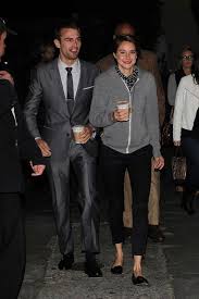 With rumours still swirling of a possible romance, shailene woodley and theo james continued to play up to them with a rather tactile display on the today show on wednesday. Theo James Shailene Divergent