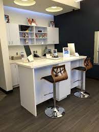 Optometrist Eye Doctor Glendale Az A Wink A Smile Of Az Eyewear Store Design Store Layout Optometry Office