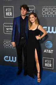 Haley had at least 1 relationship in the past. Haley Lu Richardson Brett Dier Haley Lu Richardson And Brett Dier Photos Zimbio